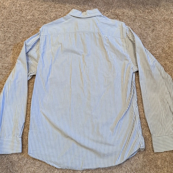 ❤️❤️3/$25 Men's Mossimo bottom up from casual striped shirt size medium - Picture 3 of 3
